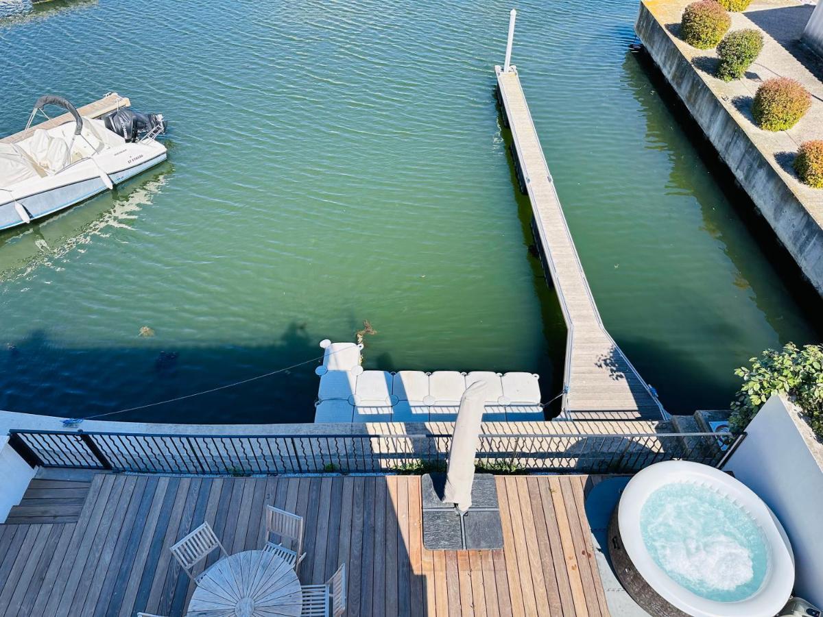 Marina 120M²/8 Pers/ Terrasse 100M²/ Appontement Villa Aigues-Mortes Buitenkant foto